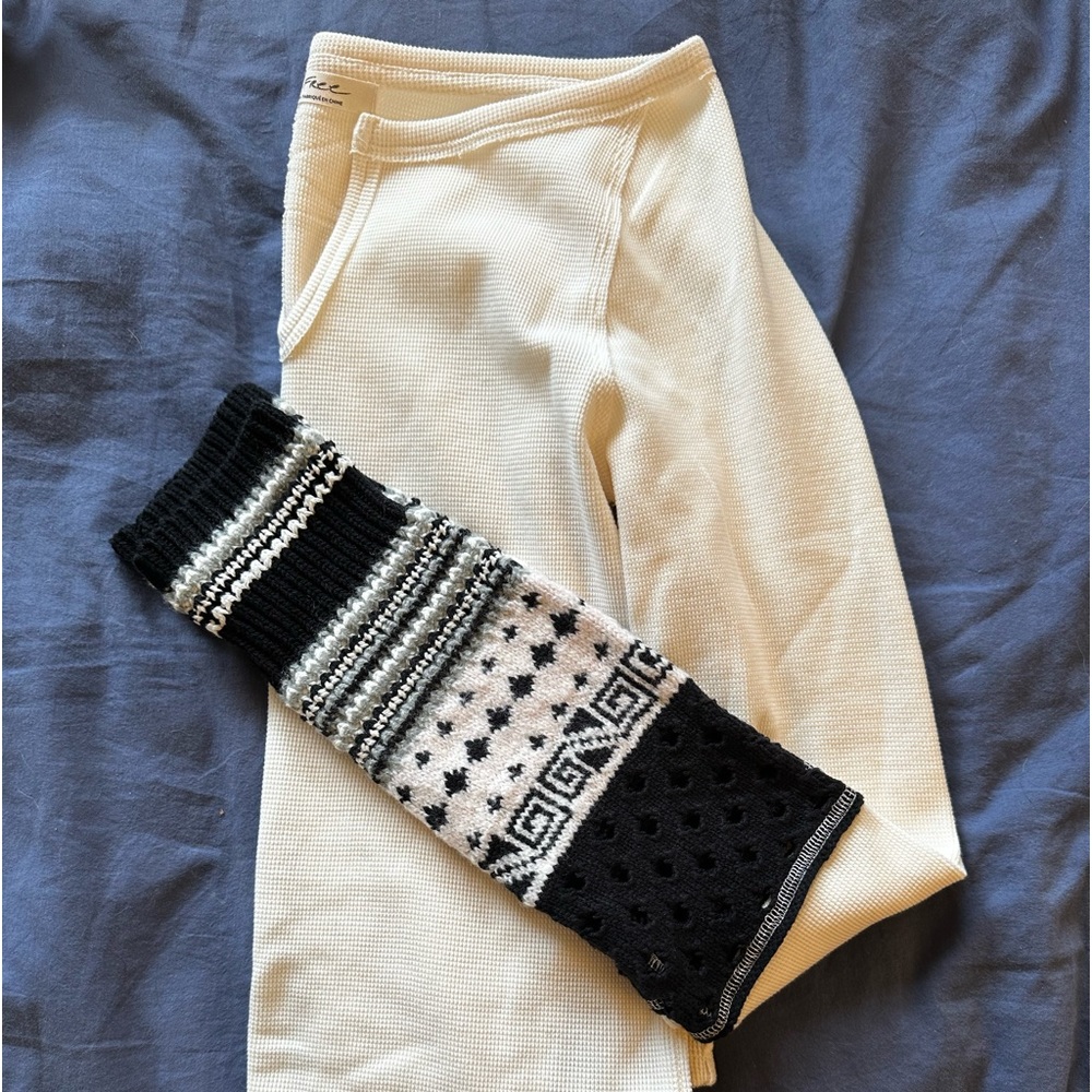 We The Free craft cuff thermal. New with no tags, although never worn.